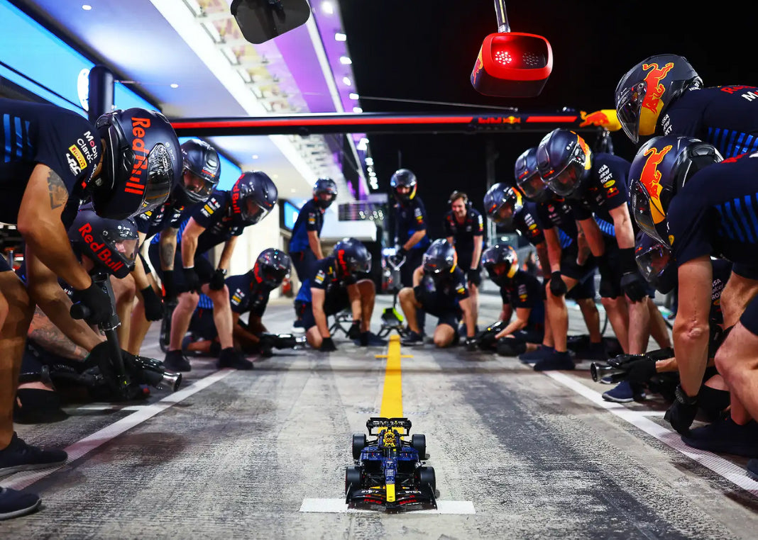 Fórmula 1 - Red Bull Racing ORACLE RB20 (1639 peças)