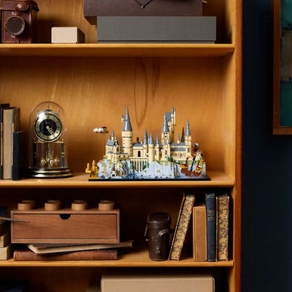 Castelo e Terrenos de Hogwarts - Harry Potter (2660 peças)