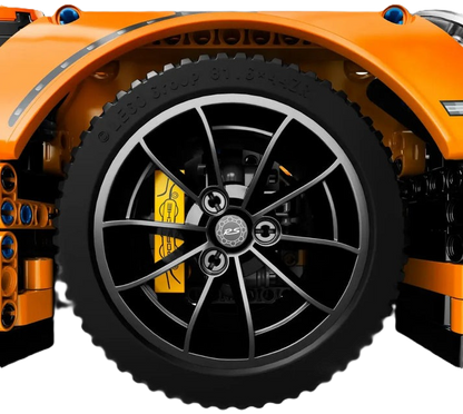 Porsche 911 GT3 RS (2704 peças)